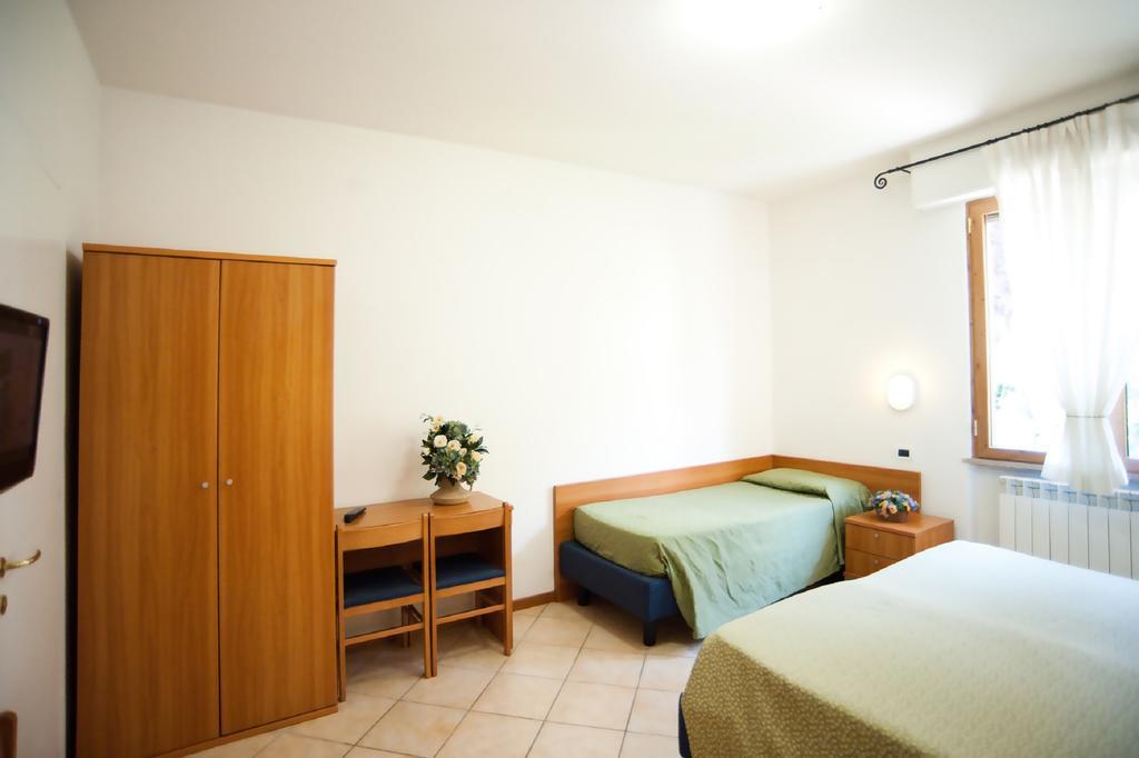 ארצו Hotel La Toscana מראה חיצוני תמונה